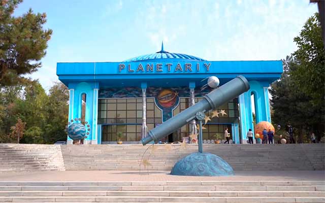 toshkent_shahar_planetariysi.jpg